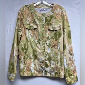 Denim & Co. Sage & Tan Floral Collarless Trucker Jacket
Botanical Garden Fairy